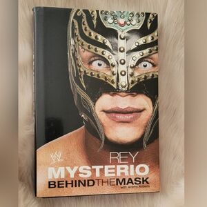 Rey Mysterio Behind The Mask Book